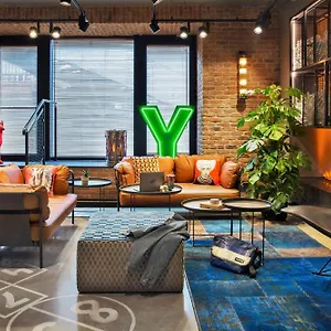 Hotel Moxy Praga, Warszawa